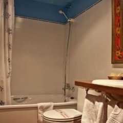 Отель Hostal La Fuen Parzan - Bielsa ванная