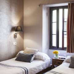 Отель AinB Las Ramblas-Guardia Apartments Испания, Барселона - 1 отзыв об отеле, цены и фото номеров - забронировать отель AinB Las Ramblas-Guardia Apartments онлайн комната для гостей фото 11