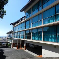 Отель Tahiti Airport Motel Французская Полинезия, Фааа - 1 отзыв об отеле, цены и фото номеров - забронировать отель Tahiti Airport Motel онлайн парковка