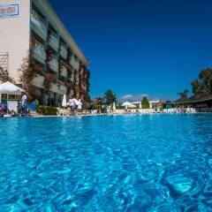 Venus Hotel - All Inclusive пляж