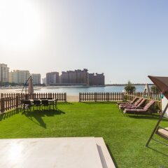 Отель Yanjoon Holiday Homes - Palma Residence фото 2
