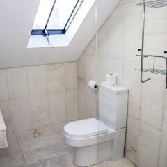 Отель Base Serviced Apartments - Sir Thomas Street Великобритания, Ливерпуль - отзывы, цены и фото номеров - забронировать отель Base Serviced Apartments - Sir Thomas Street онлайн ванная фото 2
