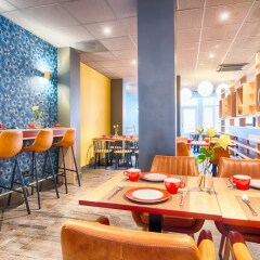 Отель Leonardo Hotel Amsterdam City Center Нидерланды, Амстердам - 12 отзывов об отеле, цены и фото номеров - забронировать отель Leonardo Hotel Amsterdam City Center онлайн гостиничный бар