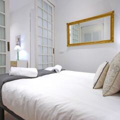 Отель Reina Sofia Boutique - Madflats Collection Мадрид комната для гостей фото 3