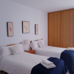Отель Apartamentos Salceda Испания, Ноха - отзывы, цены и фото номеров - забронировать отель Apartamentos Salceda онлайн комната для гостей фото 4