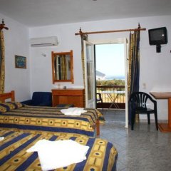 Alexandros Rooms & Studios in Skopelos, Greece from 54$, photos, reviews - zenhotels.com guestroom photo 4