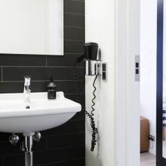 Отель City Hotel Oasia Дания, Орхус - отзывы, цены и фото номеров - забронировать отель City Hotel Oasia онлайн ванная фото 2