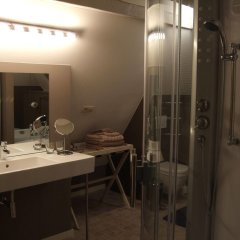 De Koning van Spanje in Antwerp, Belgium from 152$, photos, reviews - zenhotels.com bathroom