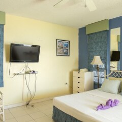 Отель Hipstrip Beach Studio Ямайка, Монтего-Бей - отзывы, цены и фото номеров - забронировать отель Hipstrip Beach Studio онлайн комната для гостей фото 2