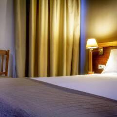Iraklion Hotel комната для гостей фото 3