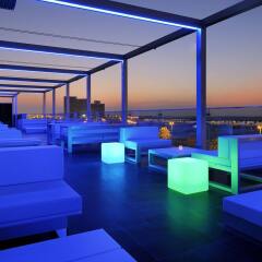 Hues Boutique Hotel гостиничный бар