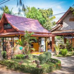 Отель Sayang Beach Resort фото 3