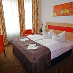 Отель Centro Hotel Nürnberg Германия, Нюрнберг - 3 отзыва об отеле, цены и фото номеров - забронировать отель Centro Hotel Nürnberg онлайн комната для гостей фото 3