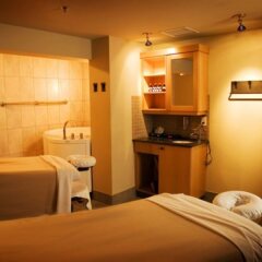 Отель Banff Caribou Lodge and Spa сауна