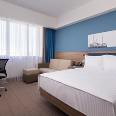 Hampton by Hilton Astana Triumphal Arch in Astana, Kazakhstan from 97$, photos, reviews - zenhotels.com guestroom photo 3
