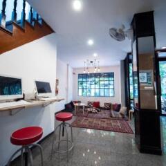 Oh Compound Hostel фото 20