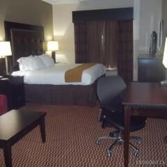 Отель Holiday Inn Express Newington удобства в номере фото 2