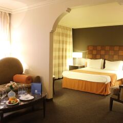 Отель Ramada Sofia City Center в номере