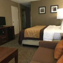 Отель Comfort Inn Airport Блумингтон удобства в номере фото 2
