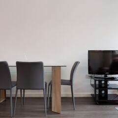 Отель 2 Bedroom Flat In Holloway With Balcony And Courtyard комната для гостей фото 4