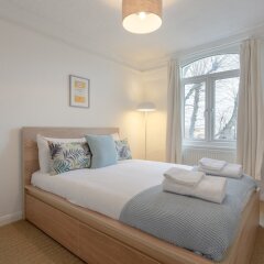 Отель Comfortable 1 Bedroom Flat in Belsize Park комната для гостей фото 2