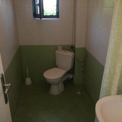 Отель Plovdiv Guesthouse Болгария, Пловдив - отзывы, цены и фото номеров - забронировать отель Plovdiv Guesthouse онлайн ванная