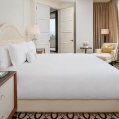 Отель Waldorf Astoria Beverly Hills Беверли Хиллс в номере фото 2