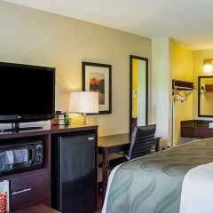 Отель Quality Inn Vicksburg сейф в номере