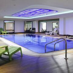 Отель ibis Styles Dubai Jumeira бассейн фото 3