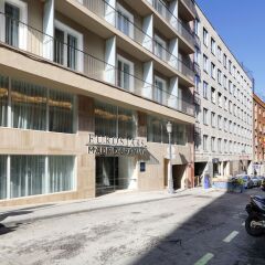 Отель Exe Hotel El Coloso Испания, Мадрид - 2 отзыва об отеле, цены и фото номеров - забронировать отель Exe Hotel El Coloso онлайн парковка