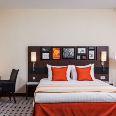 Гостиница Radisson Blu Челябинск в Челябинске 13 отзывов об отеле, цены и фото номеров - забронировать гостиницу Radisson Blu Челябинск онлайн комната для гостей фото 5