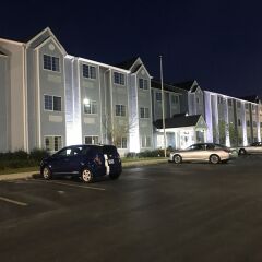 Отель Microtel Inn & Suites by Wyndham Meridian фото 2