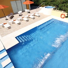 Отель LQ Hotel by La Quinta Cancun Мексика, Канкун - отзывы, цены и фото номеров - забронировать отель LQ Hotel by La Quinta Cancun онлайн бассейн фото 2