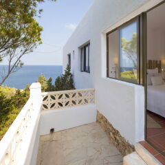 Отель Hostal Rural La Torre Испания, Сан-Антони-де-Портмань - отзывы, цены и фото номеров - забронировать отель Hostal Rural La Torre онлайн балкон