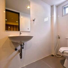H2 Hotel Бангкок ванная