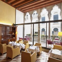 Venice Roulette Hotel 4 развлечения