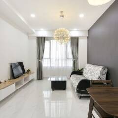Апартаменты Saigon Apartment The Gold View интерьер отеля фото 3