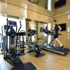 Hotel L'Echiquier Opéra Paris MGallery by Sofitel фитнесс-зал