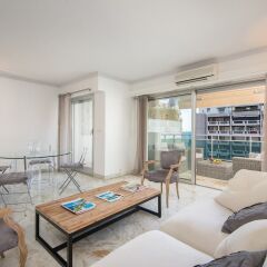 Отель Steva Rentals - Vue Mer - 100m Croisette et Plages комната для гостей фото 5