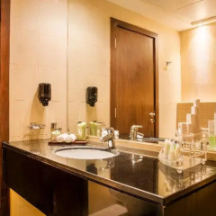 Отель Imperial Suites ванная фото 2