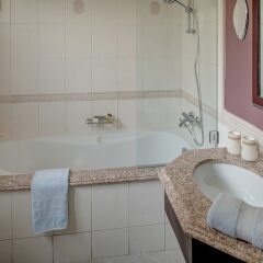 Отель Dream Inn Dubai - Palm Villa Frond O ванная