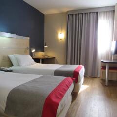 Отель Holiday Inn Express Malaga Airport Испания, Малага - 1 отзыв об отеле, цены и фото номеров - забронировать отель Holiday Inn Express Malaga Airport онлайн комната для гостей фото 3