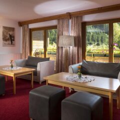 Отель Alpenhotel Badmeister удобства в номере