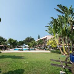 Отель Basaya Beach Hotel & Resort Таиланд, Паттайя - 6 отзывов об отеле, цены и фото номеров - забронировать отель Basaya Beach Hotel & Resort онлайн пляж фото 2
