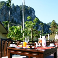 Отель Курортный отель Aonang Phu Petra Resort Таиланд, Ао Нанг - отзывы, цены и фото номеров - забронировать отель Курортный отель Aonang Phu Petra Resort онлайн питание