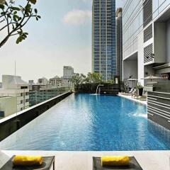 Отель Novotel Ploenchit Sukhumvit Бангкок бассейн фото 2