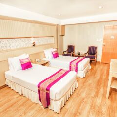 Отель Chawamit Residence Bangkok Бангкок комната для гостей фото 3