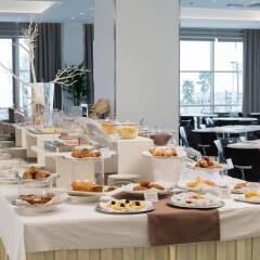 Hotel Continental Rimini Римини помещение для мероприятий