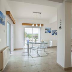 Отель Protaras Views Villa Кипр, Протарас - отзывы, цены и фото номеров - забронировать отель Protaras Views Villa онлайн комната для гостей фото 3