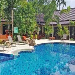 Отель Baan Suan Resort Пхукет бассейн фото 4